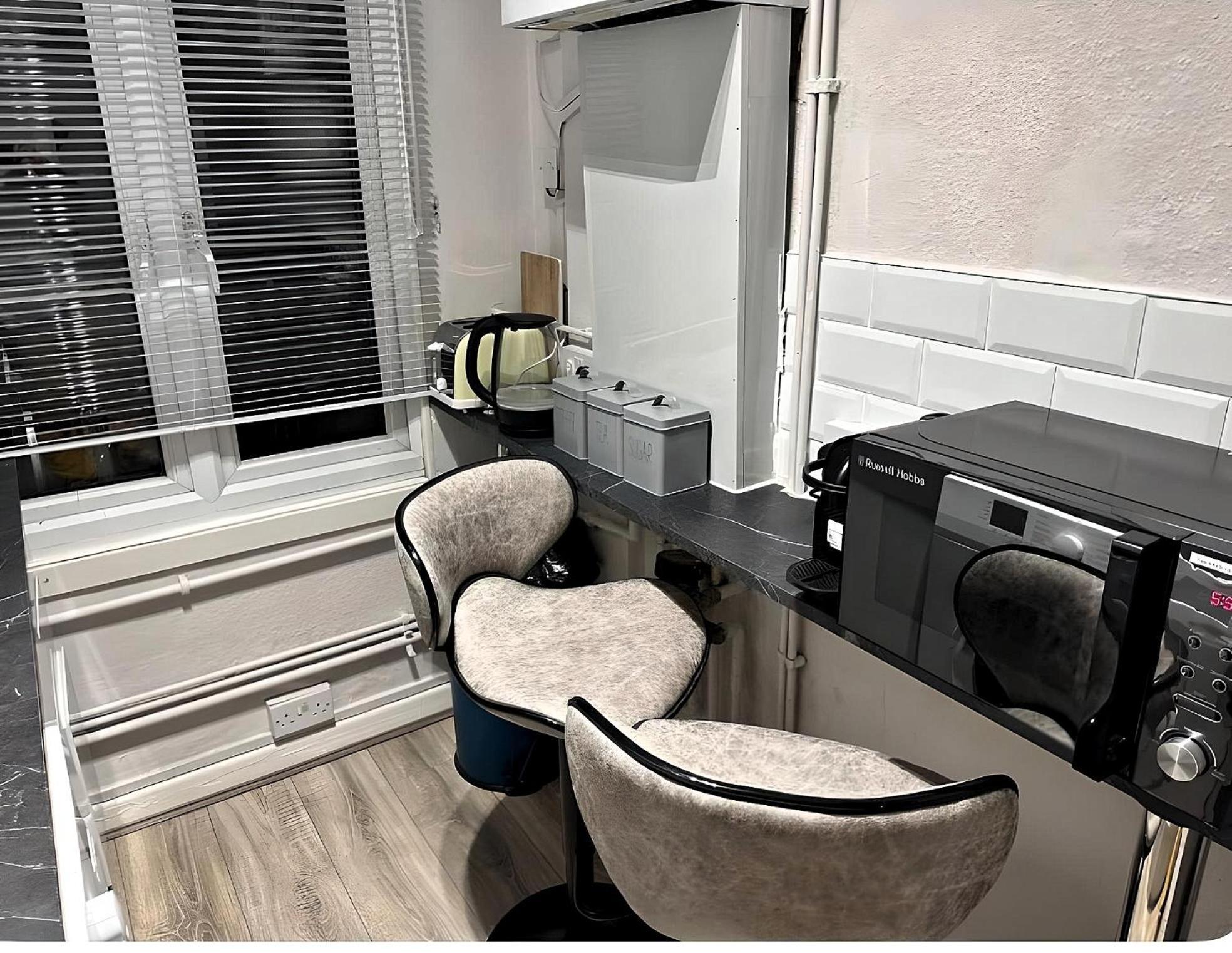Brixton Hill Retreat Modern And Cosy Apartment London Bagian luar foto