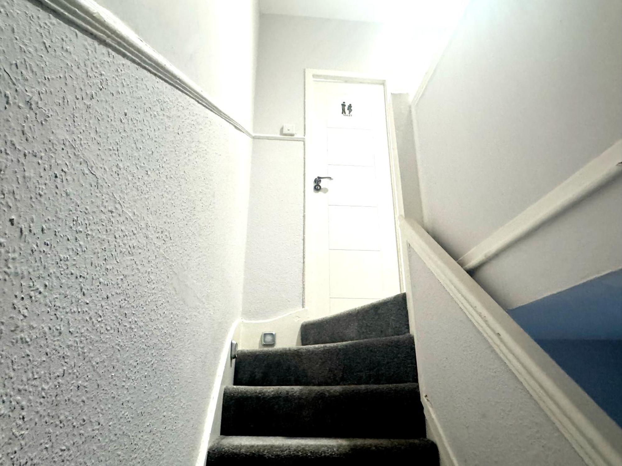 Brixton Hill Retreat Modern And Cosy Apartment London Bagian luar foto