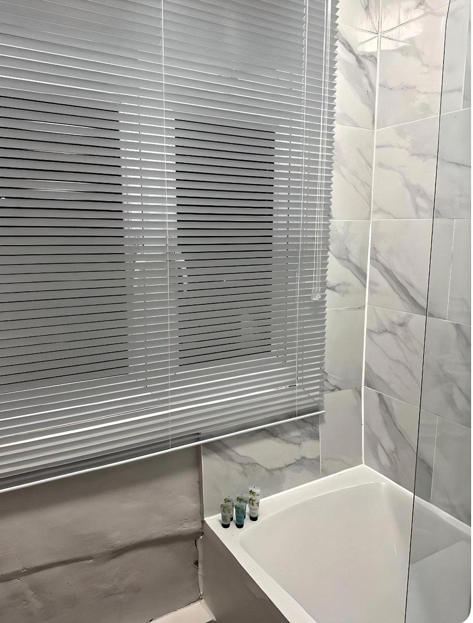 Brixton Hill Retreat Modern And Cosy Apartment London Bagian luar foto